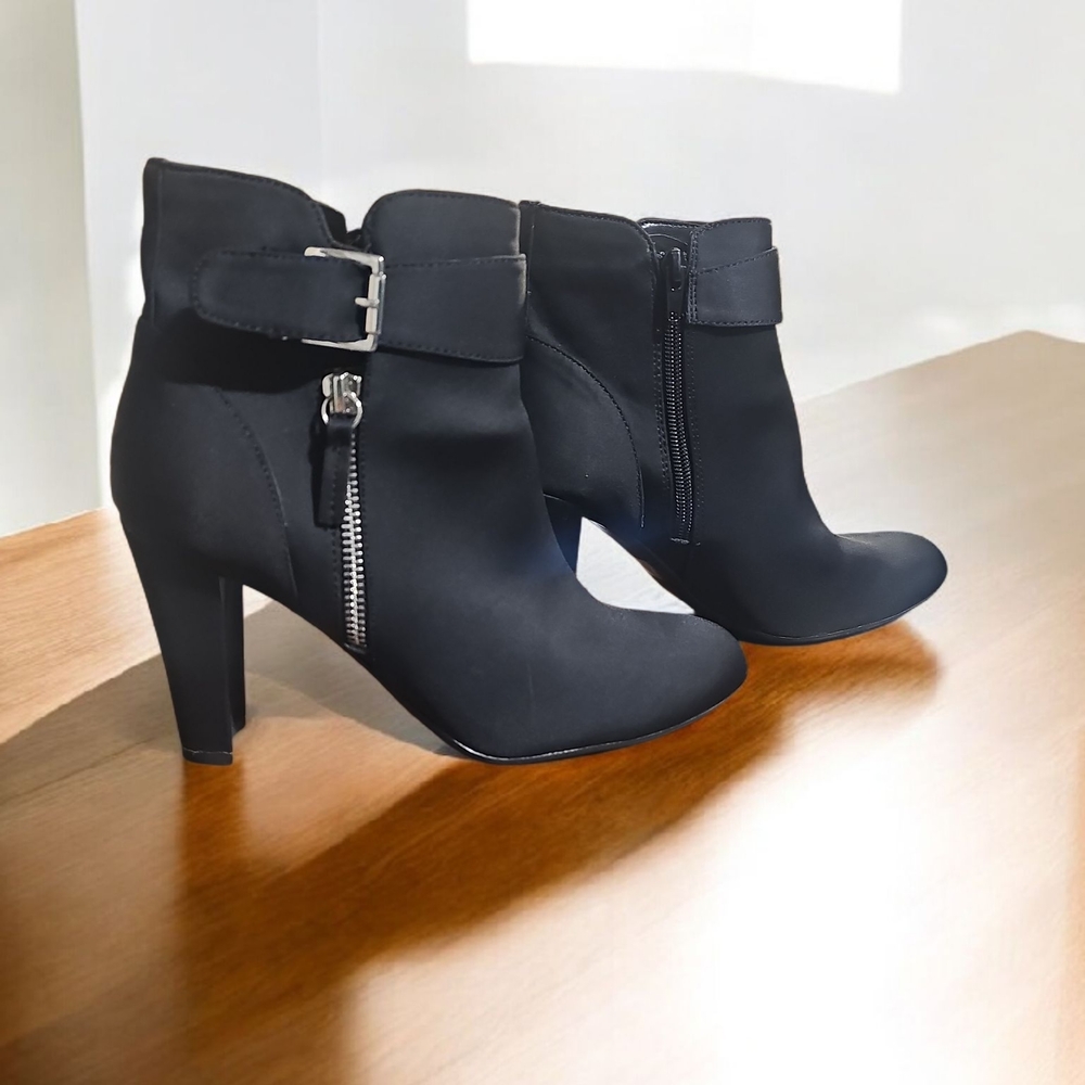Unisa Black Heeled‎ Boots with Buckle Detail